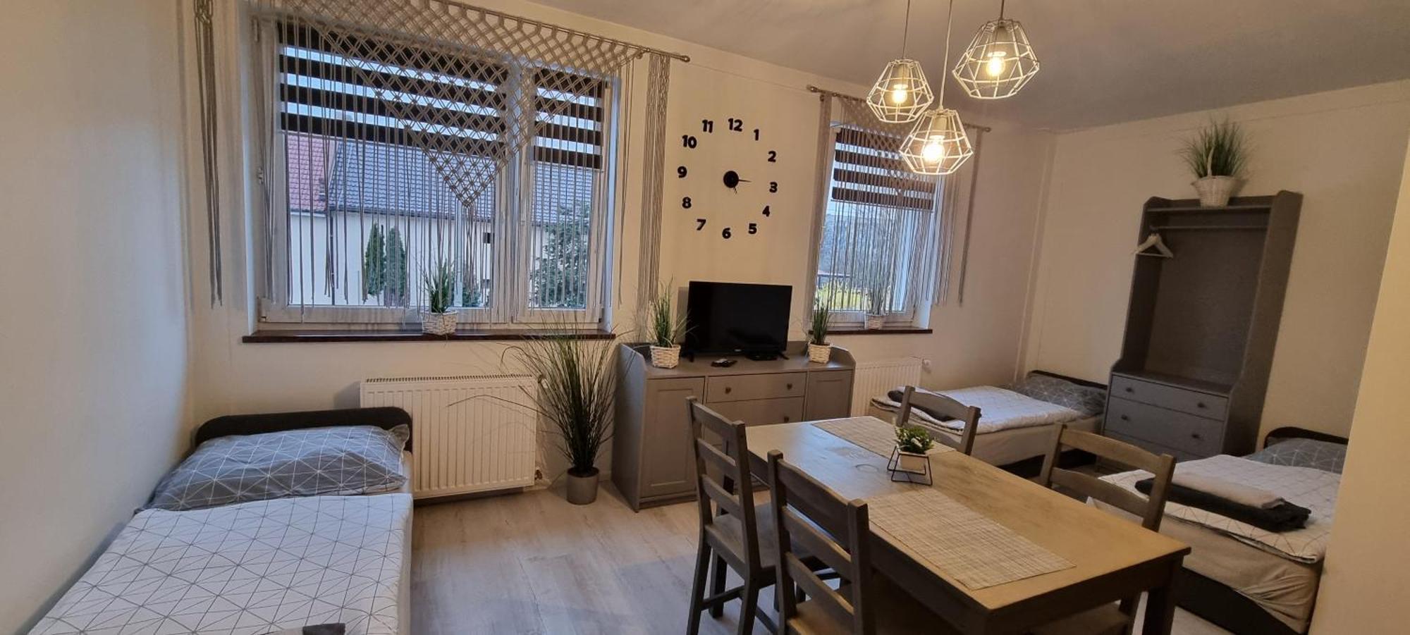 Noclegi Na Lacznej Świebodzice Exterior foto