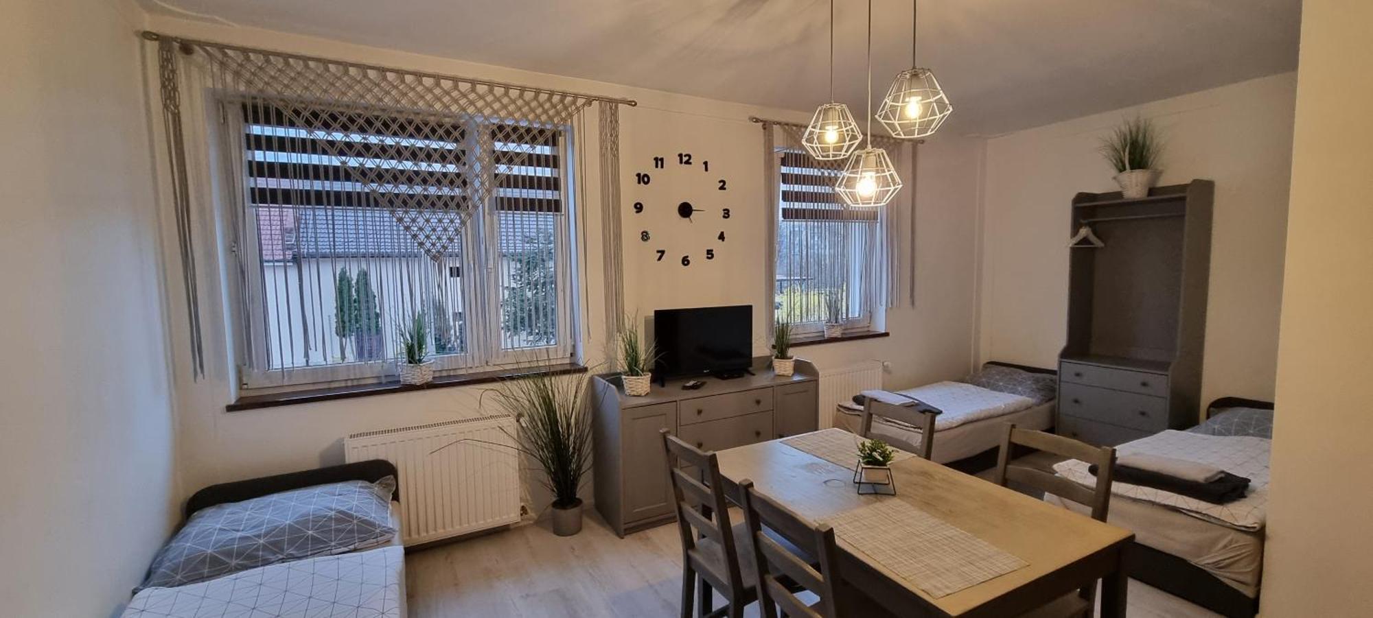 Noclegi Na Lacznej Świebodzice Exterior foto