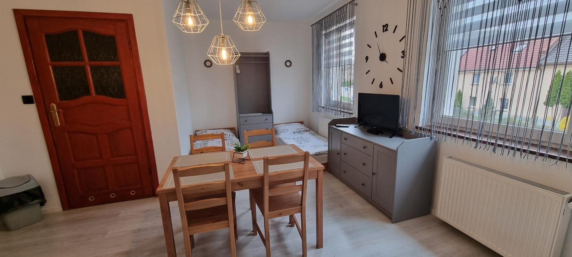 Noclegi Na Lacznej Świebodzice Exterior foto